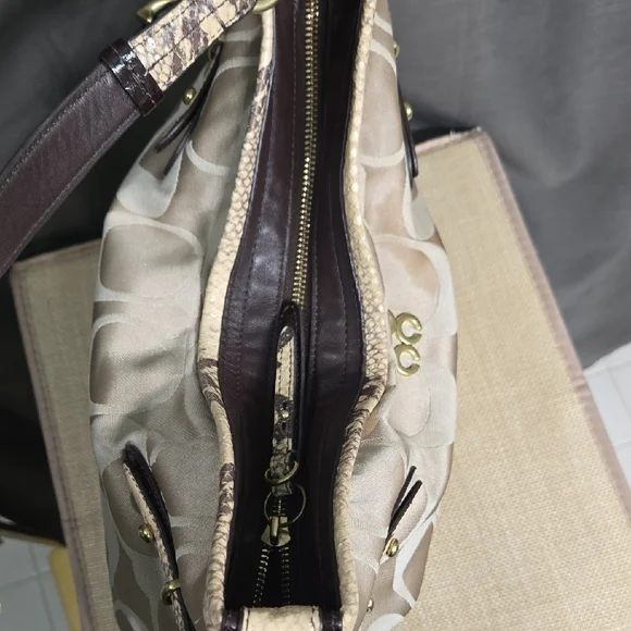Coach Signature C's with Snakeskin Trim Shoulder Bag - Picture 7 of 15